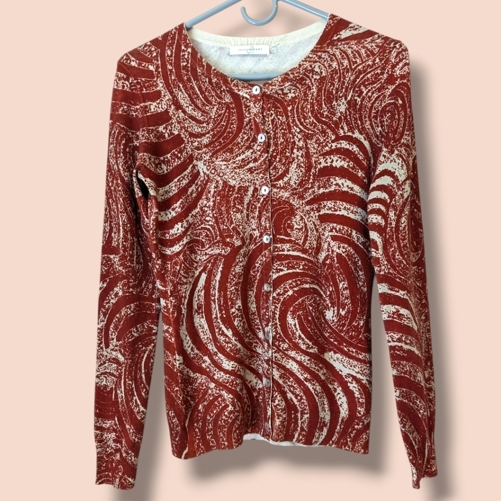 Josie Natori Red Printed Silk Knit Lightweight Crewneck Button-Up Cardigan Artsy